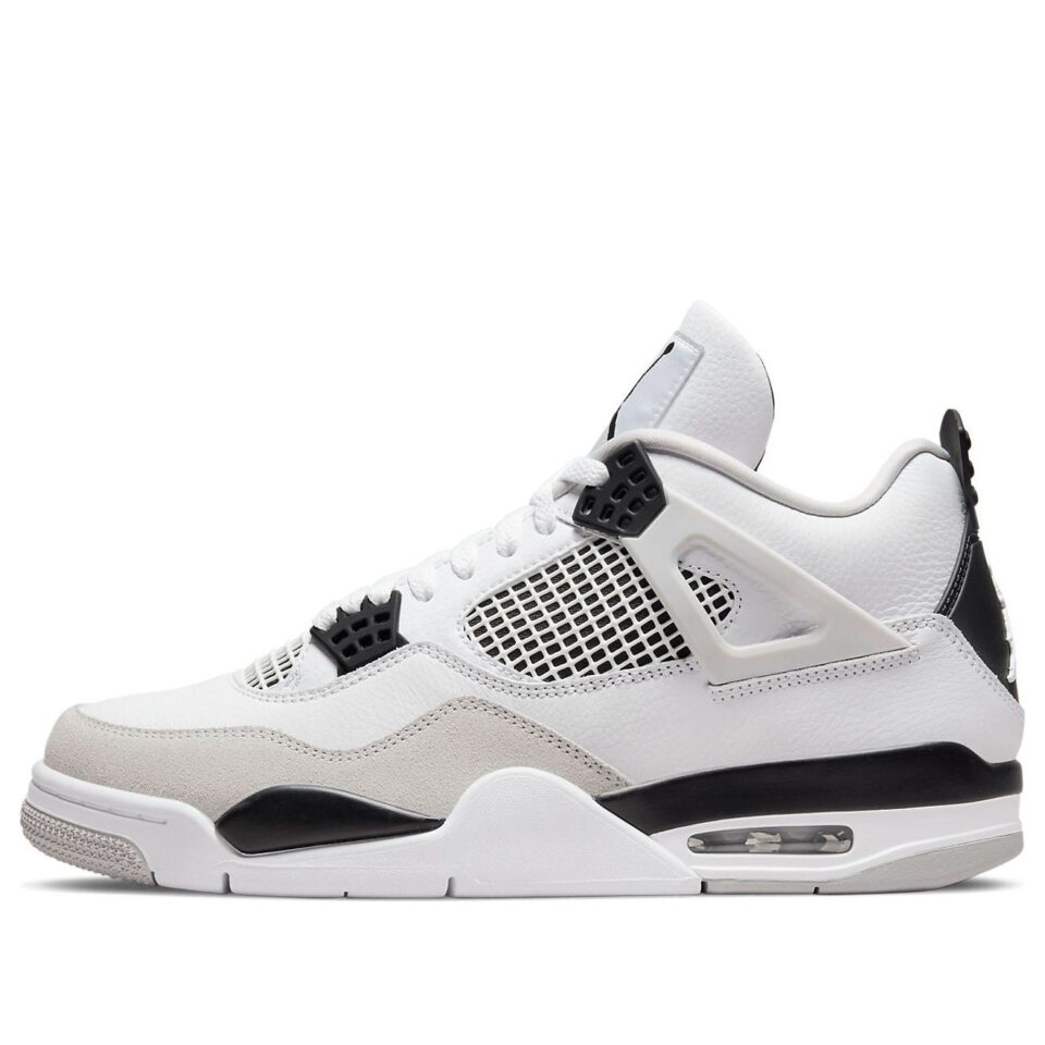 Air Jordan 4 Retro ‘Military Black’